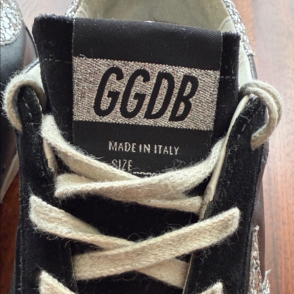 Golden Goose Limited Edition-Black & Silver Glitter StarWomen's Sneakers-Size 39 - Picture 3 of 15
